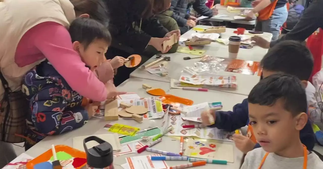 Kids have fun without phones on Staten Island for 'Global Day of Unplugging'