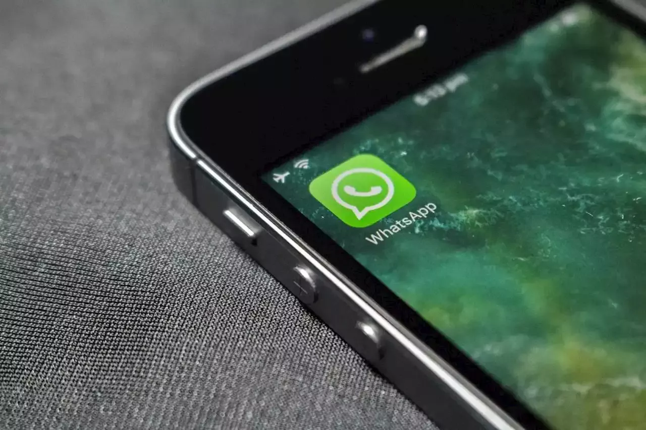 Especialista explica como evitar golpes em pagamento via WhatsApp; veja