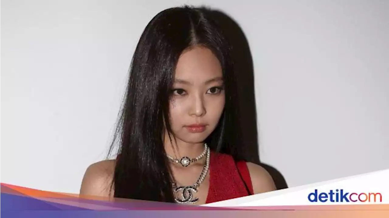 Jennie BLACKPINK Cedera Jelang Konser di Jakarta, Seserius Apa Kondisinya?