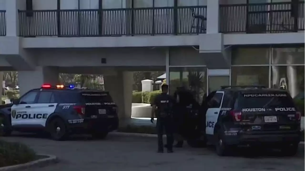 Woman shoots man during domestic violence incident in Rice Military area of Houston