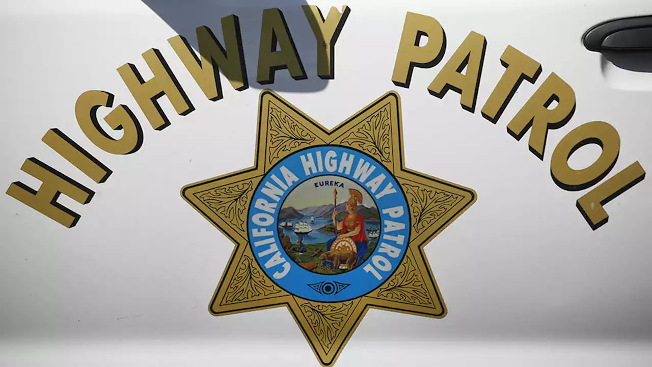 2 killed in wrong-way crash on 118 Freeway in Porter Ranch