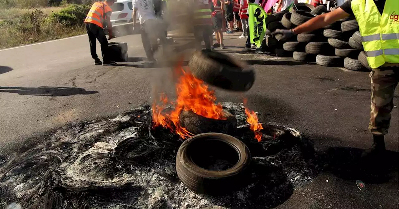 Explosion sociale ou résignation, la France balance