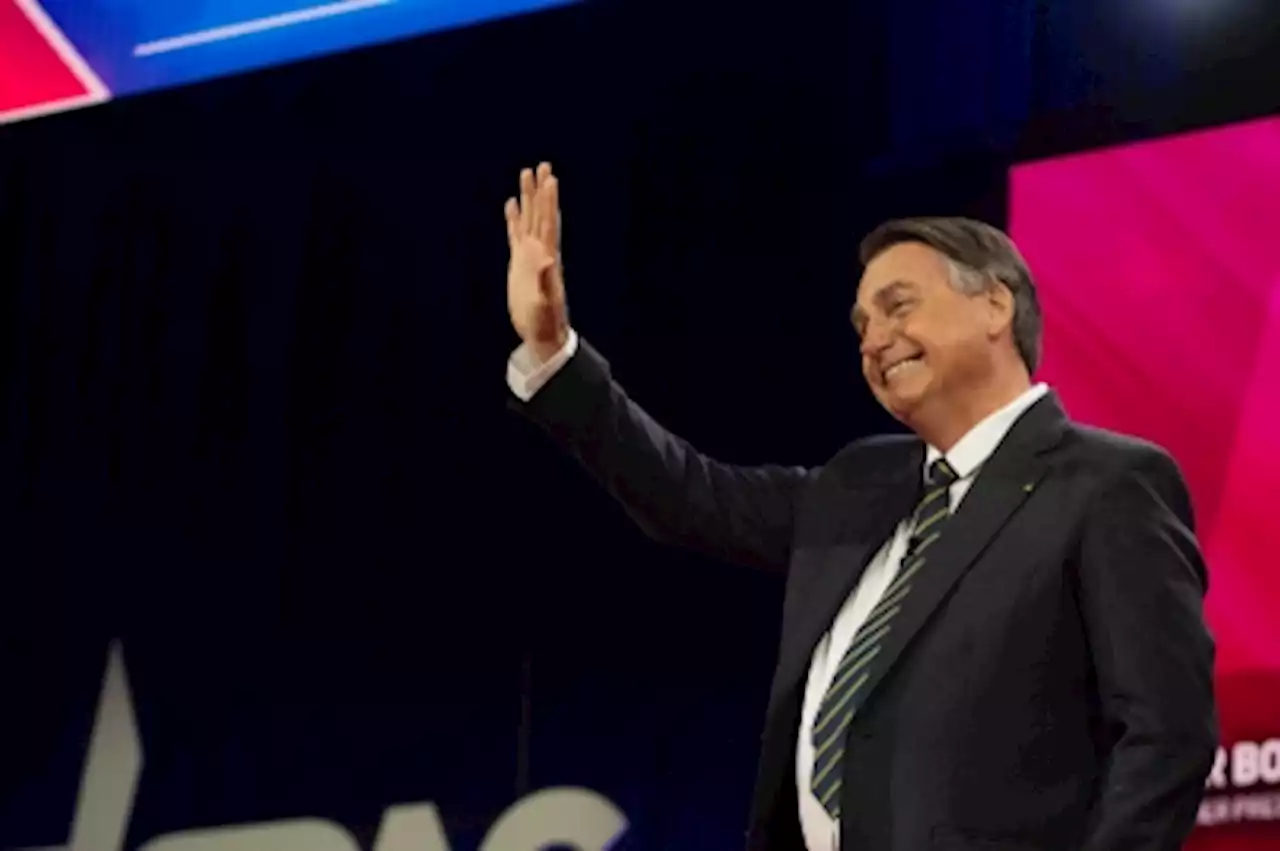 Bolsonaro gets rock star reception from US conservatives