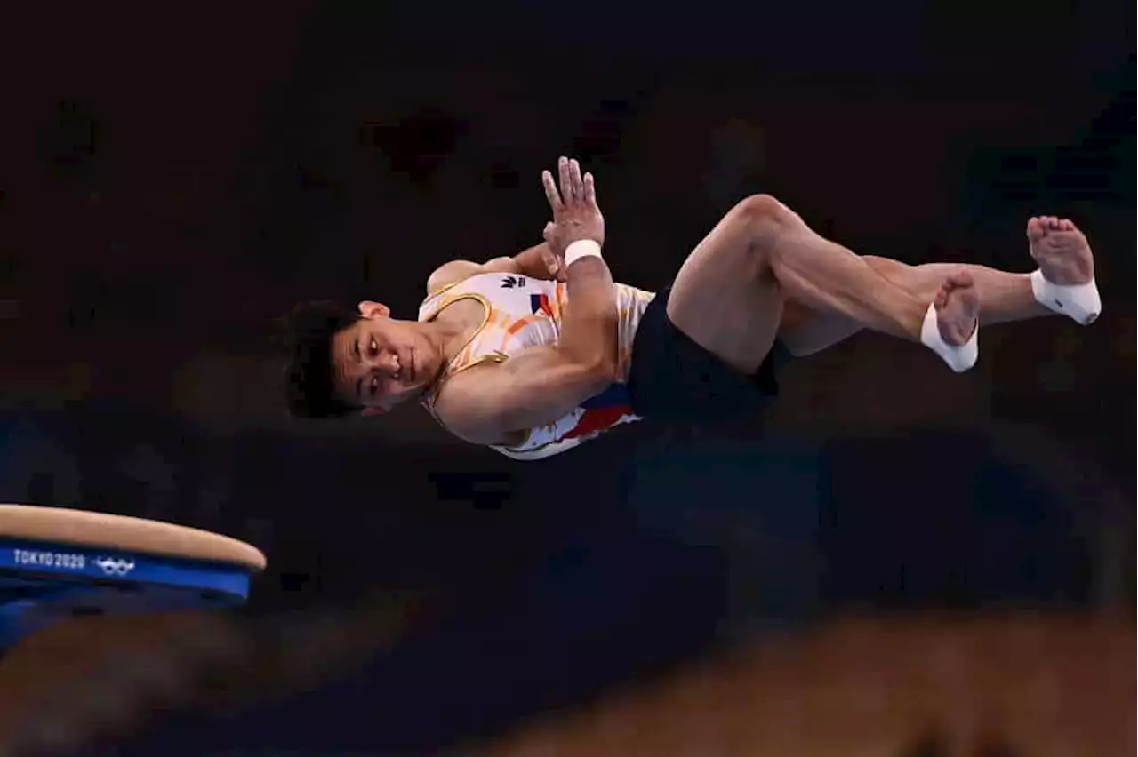 Carlos Yulo clinches vault bronze in Doha