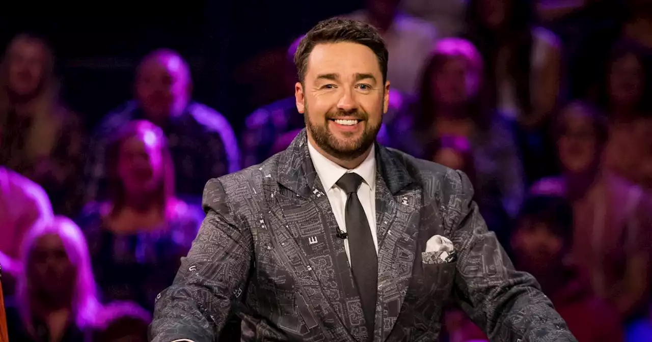 Jason Manford proudly wears a map of Manchester suit on Starstruck