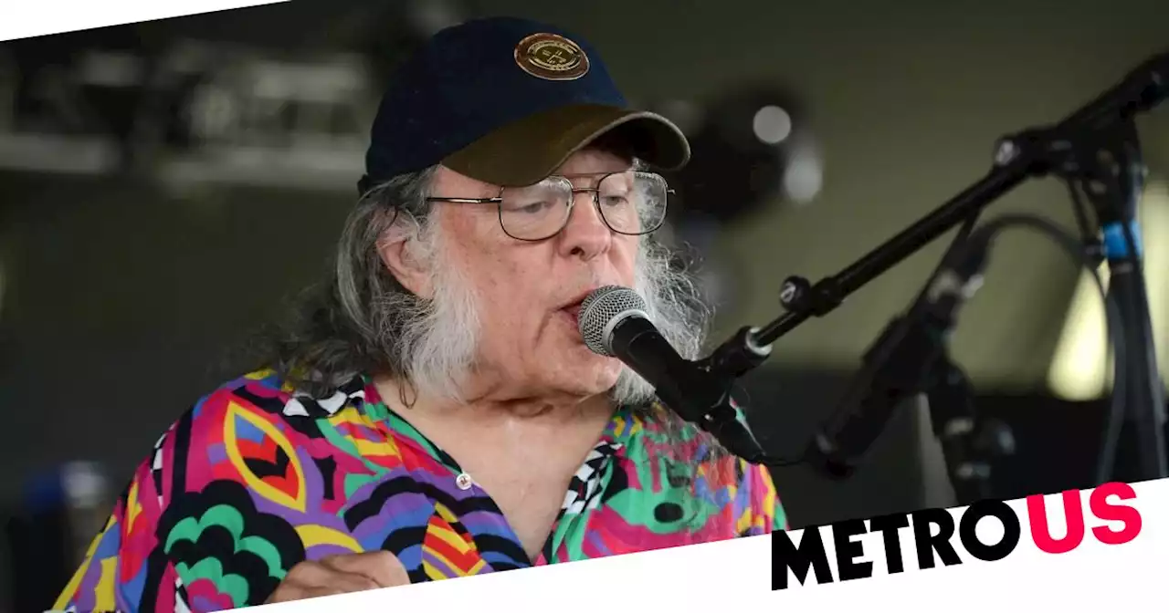 Dolly Parton collaborator David Lindley dies aged 78