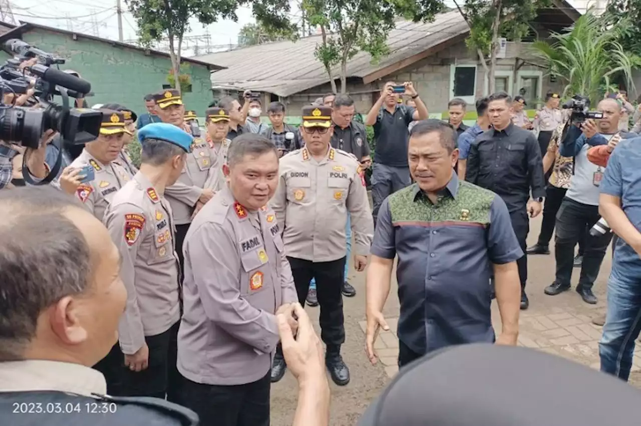 Kapolda Metro Jaya dan Kabareskrim Datangi Posko Koramil Tanah Merah