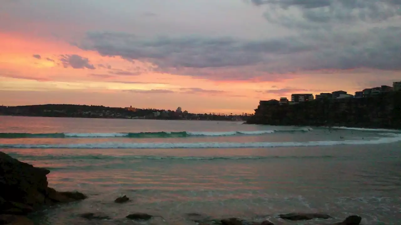 Body found during search for missing teen on Sydney's northern beaches