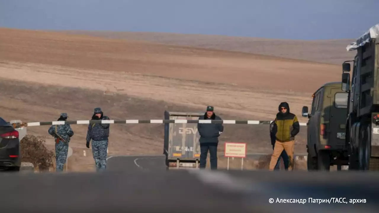 В Нагорном Карабахе погибли трое полицейских при обстреле со стороны военных Азербайджана