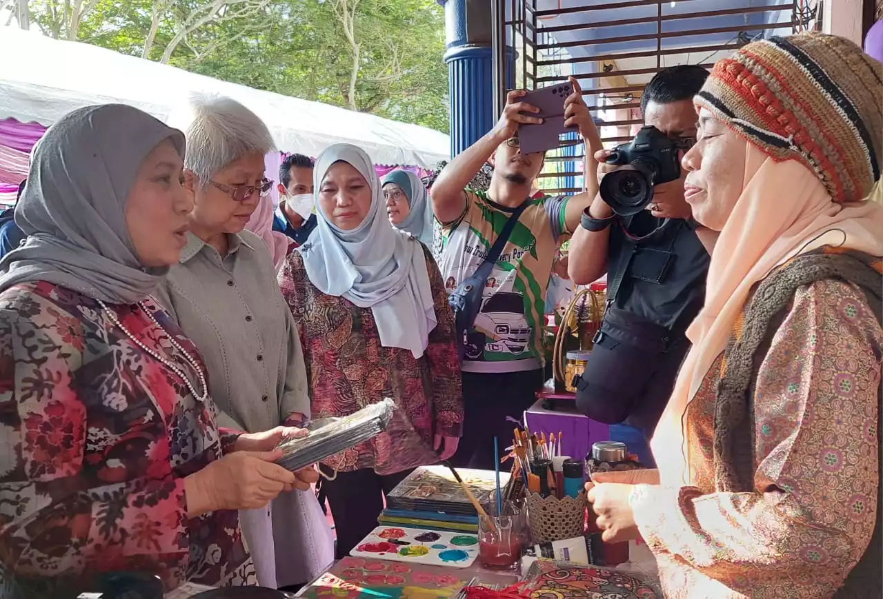 KPWKM belanja lebih RM600,000 bekalan makanan mangsa banjir