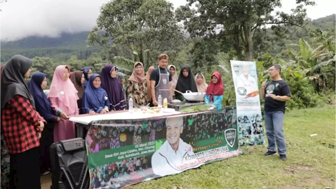 Bagikan Alat Dapur Gratis ke Ibu-ibu di Sukabumi, Ini Tujuan Kowarteg Indonesia