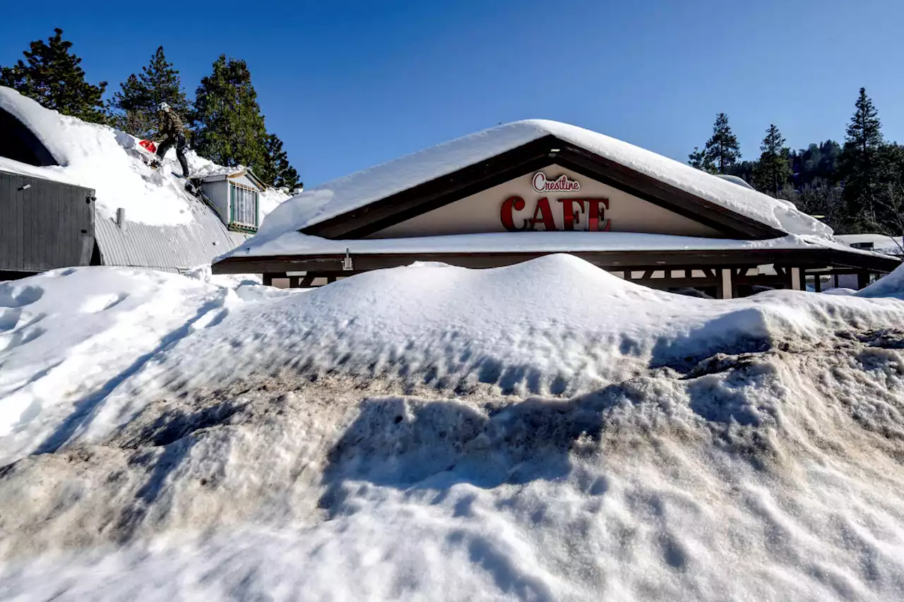 Teen hikers rescued after days stuck in California snowstorm