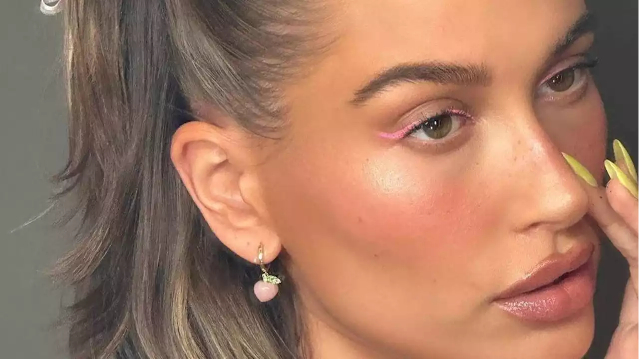 A Buttercup Manicure Like Hailey Bieber’s Is Perfect For Spring