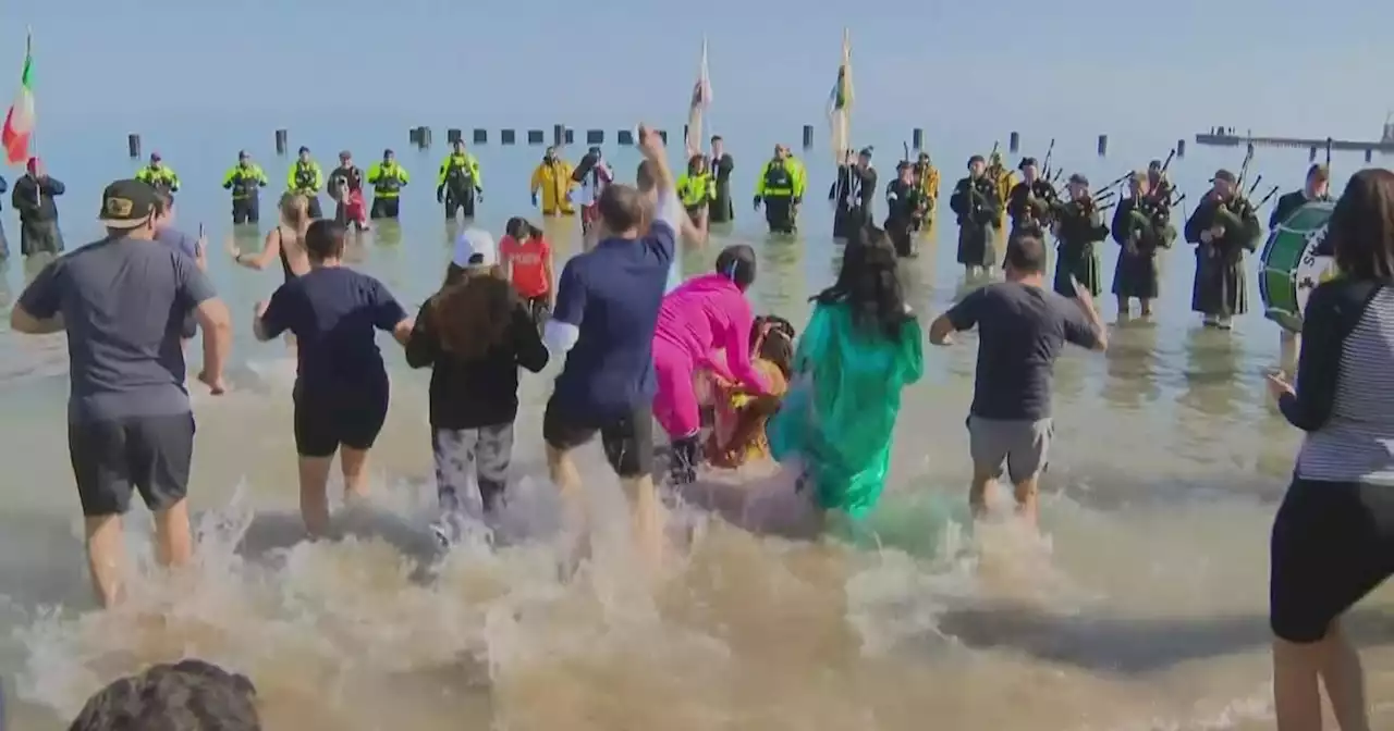 Thousands brave frigid Lake Michigan waters for Polar Plunge