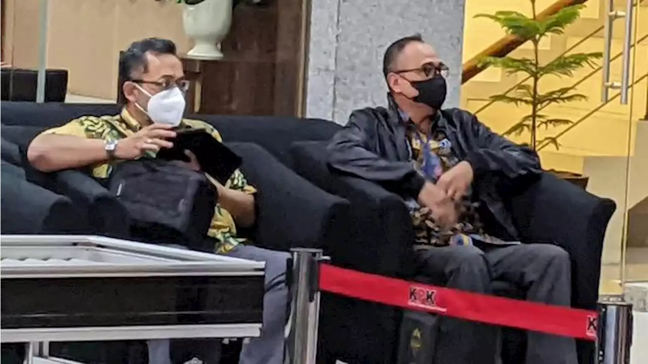 Mengendus 'Pencuci Uang Professional' di Balik Rafael Alun