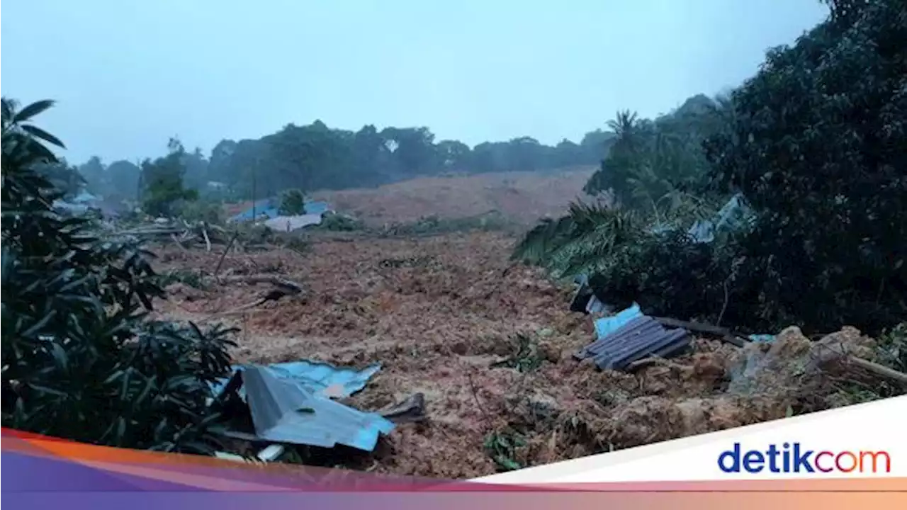 1 Kampung Tertimbun Longsor di Natuna, Ada Korban Puluhan Orang