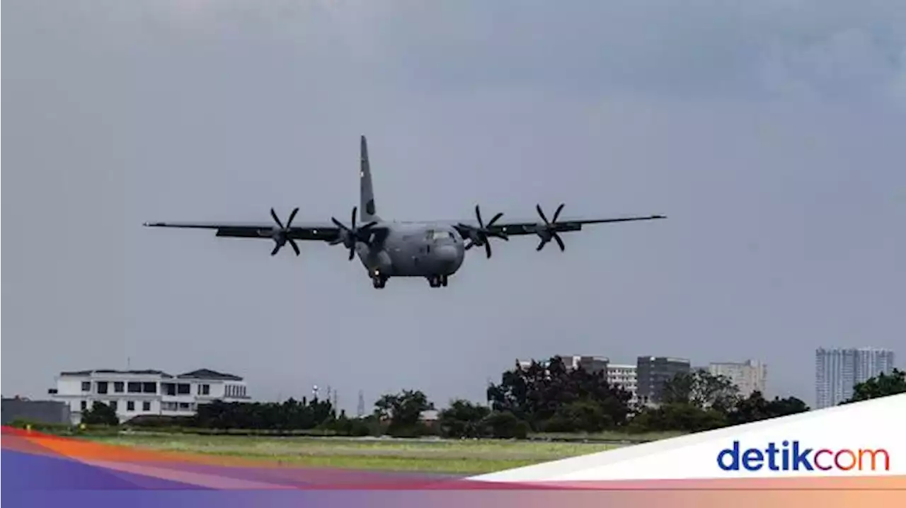 Pesawat C-130J Super Hercules Rakitan AS Tiba di Halim