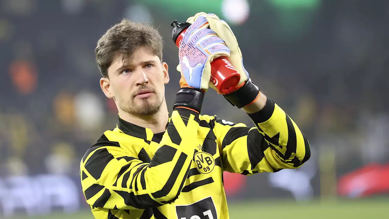 Gregor Kobel: Angeschlagener BVB-Keeper fliegt mit nach London - großes Fragezeichen hinter Einsatz