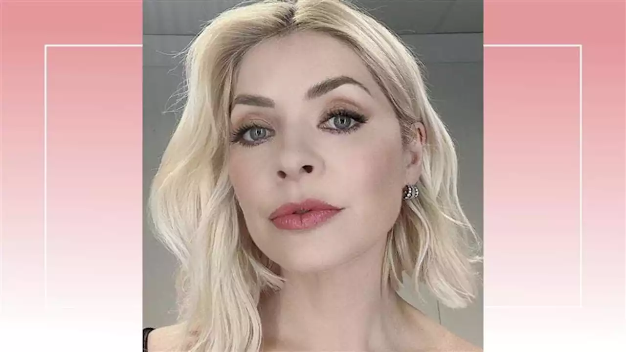 Holly Willoughby Just Added This Viral £30 Blush To Her Beauty Kit, And It’s Now Available In The UK