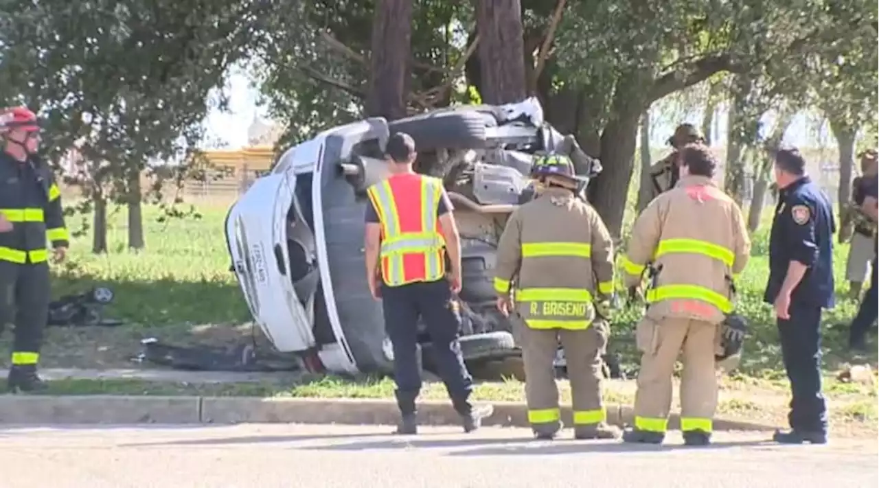 Driver taken to hospital after crashing into utility pole on East Side, SAPD says