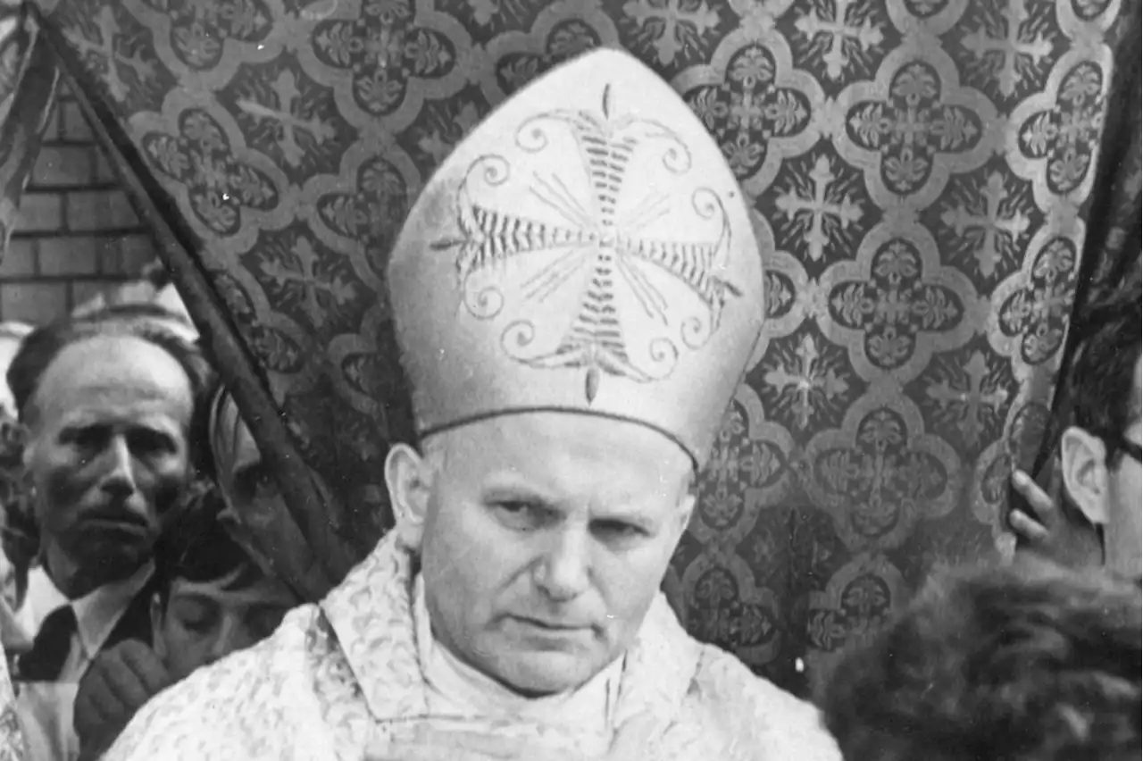 Révélations sur Jean-Paul II : les questions que cela pose