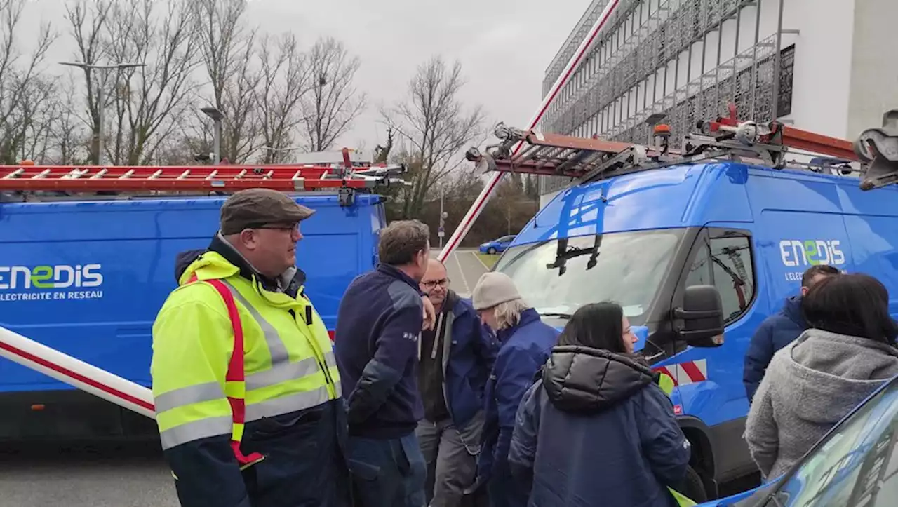 Réforme des retraites : un site Enedis bloqué par les grévistes ce lundi matin à Toulouse