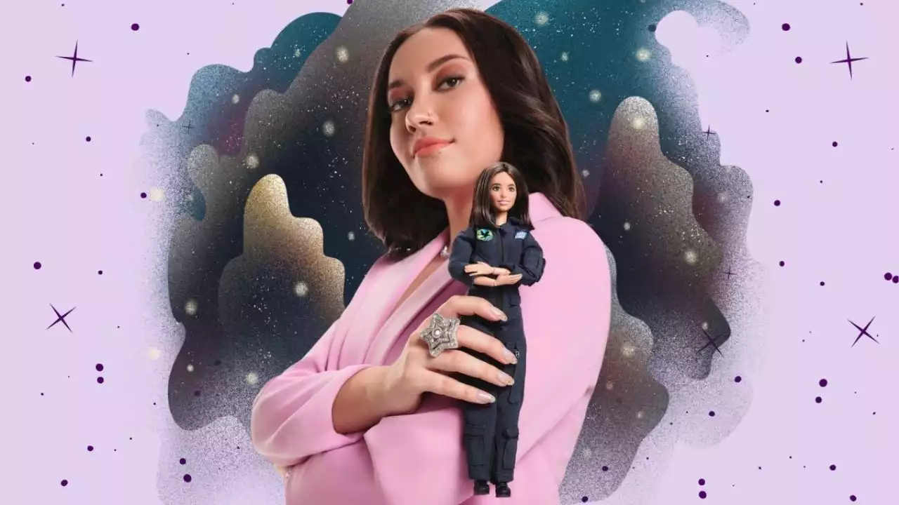 Homenajean a la astronauta Katya Echazarreta con una muñeca Barbie