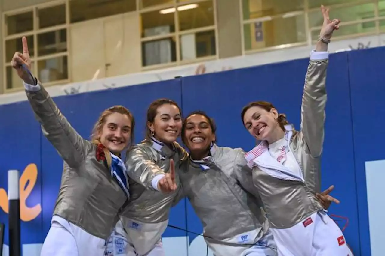 Les sabreuses françaises remportent la Coupe du monde d'Athènes