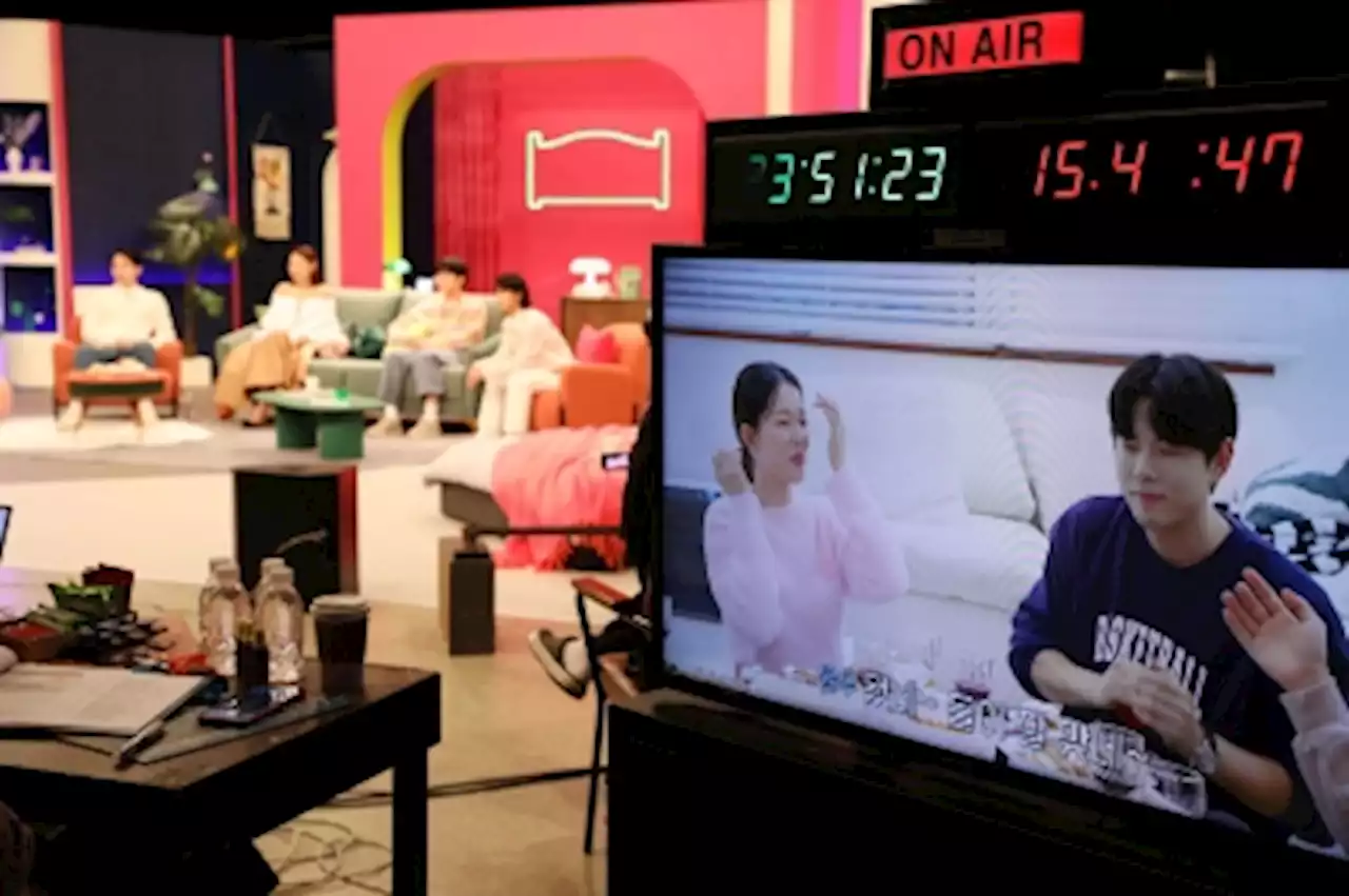 S.Korean romance reality shows boom, but marriage no longer the end game