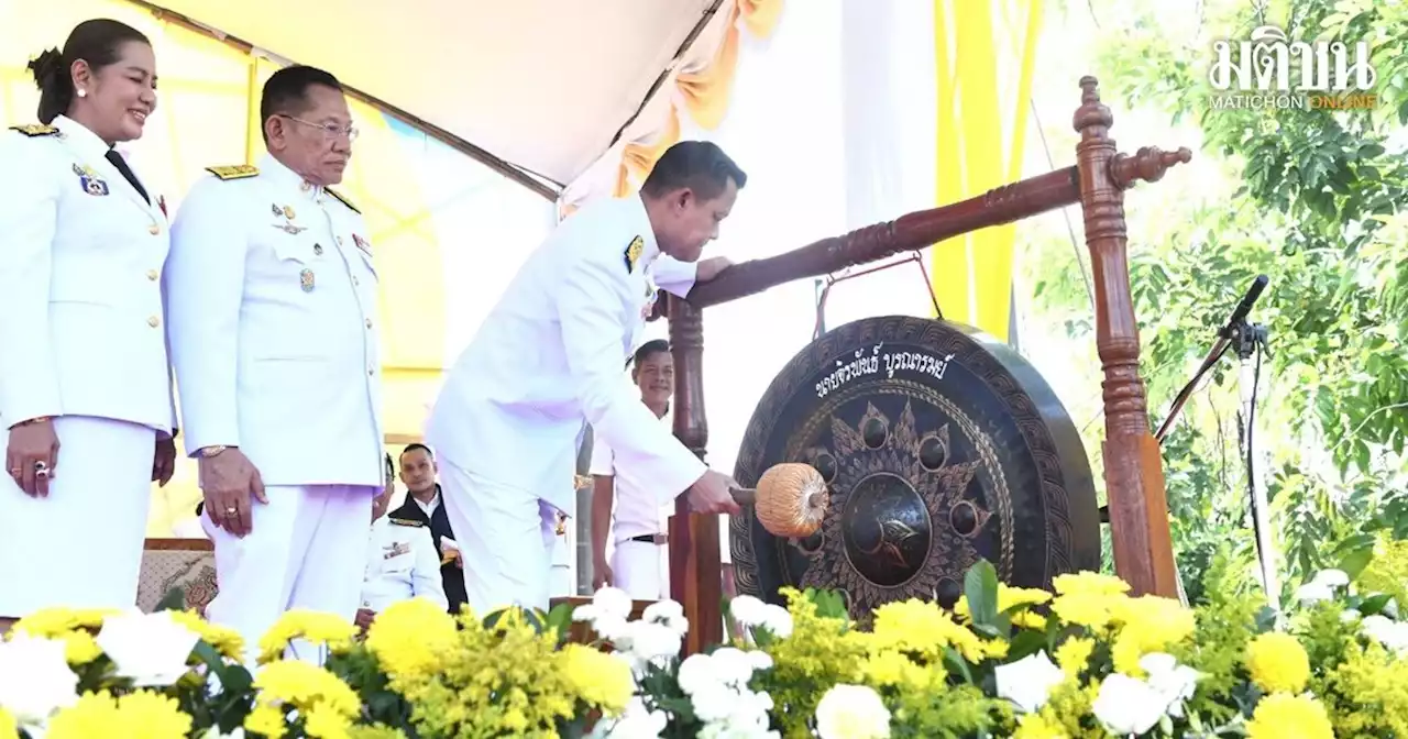 'ธนกร' ลงพื้นที่เมืองคอน เป็นประธาน 'มาฆบูชาแห่ผ้าขึ้นธาตุ' ดันวัดพระมหาธาตุฯ ขึ้นทะเบียนมรดกโลก