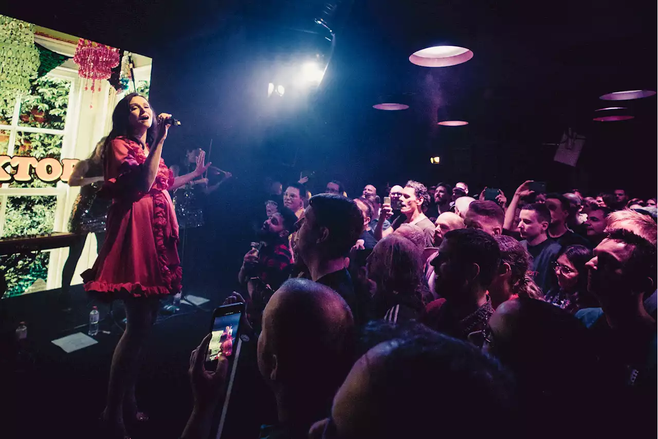 Disco-Queen Sophie Ellis Bextor im Kent-Club: Dusche der Glückseligkeit