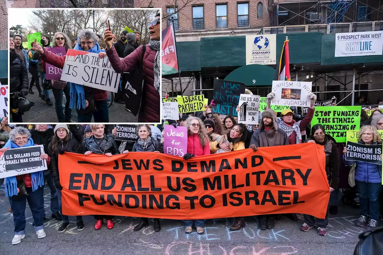 More than 200 protesters rally outside Chuck Schumer’s NYC home over Israel