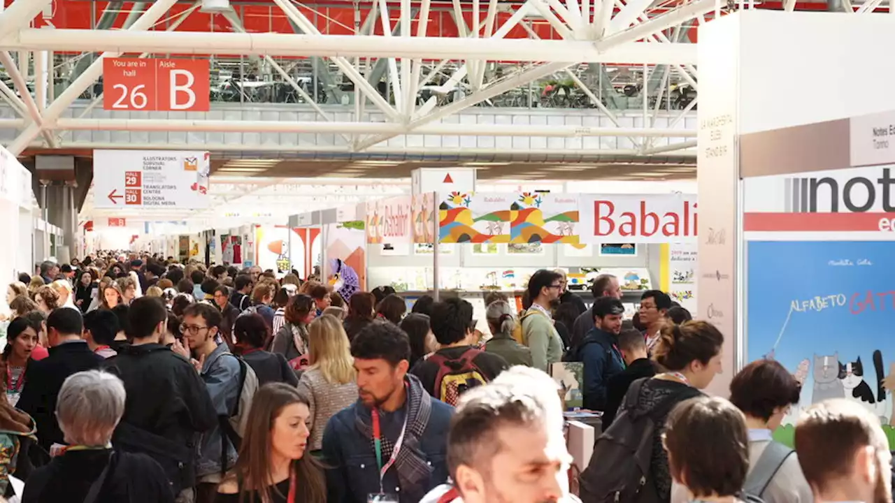 Feria del libro de Bolonia, una Babel de la literatura infantil y juvenil | Es el encuentro más grande del mundo en el rubro