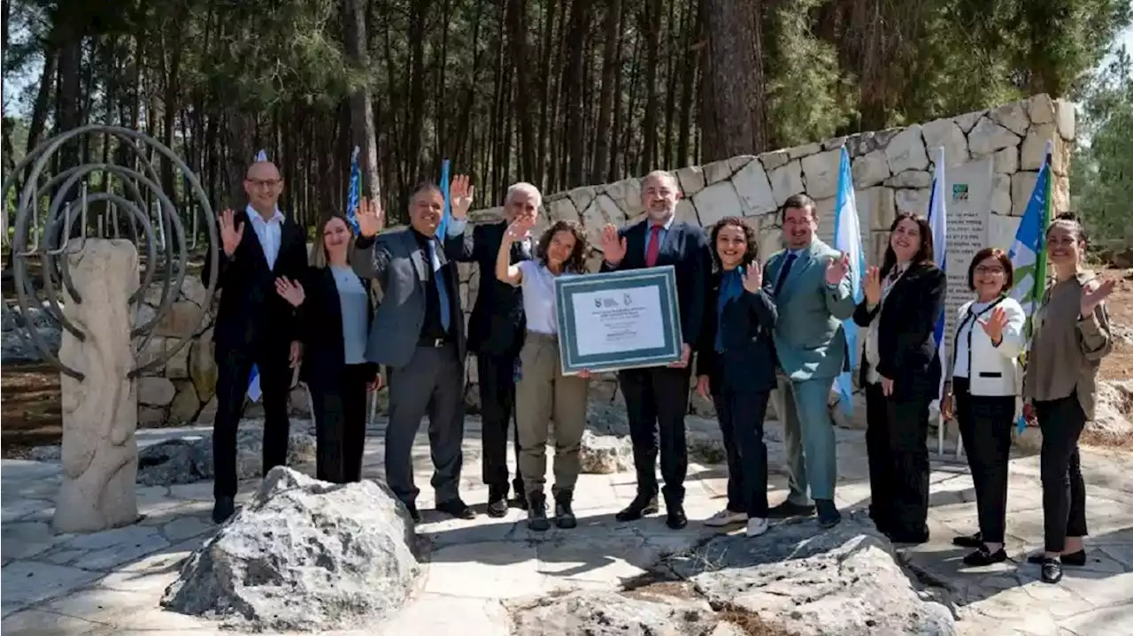 Se plantarán seis millones de árboles en memoria de las víctimas de la Shoá