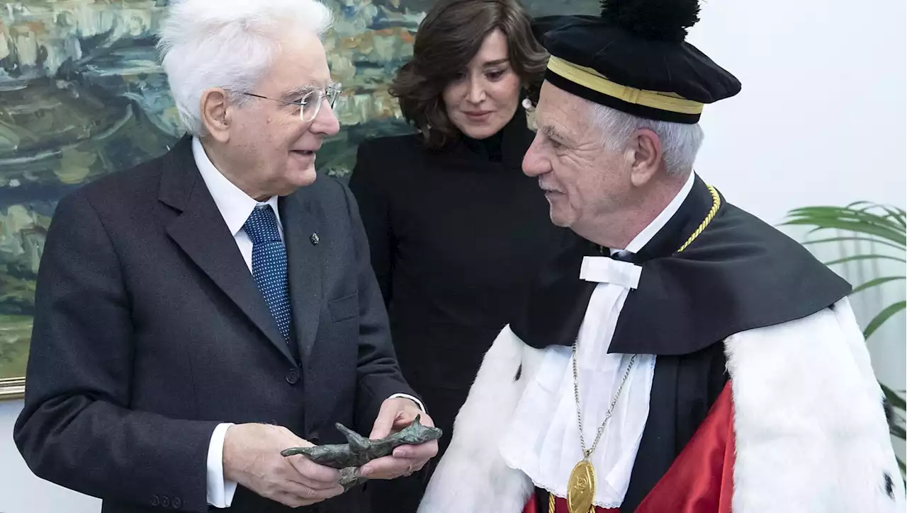 Il monito di Mattarella sulla strage di Cutro: 'Il cordoglio si tramuti in scelte concrete di Italia e Ue'