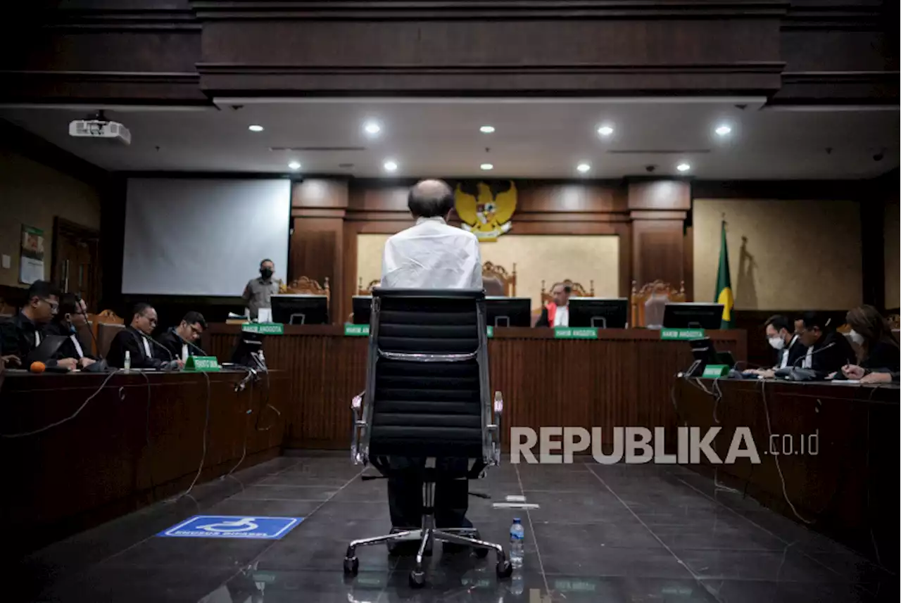 Berkas Dilimpahkan ke Pengadilan Tipikor, Status Plt Bupati Mimika Jadi Terdakwa |Republika Online