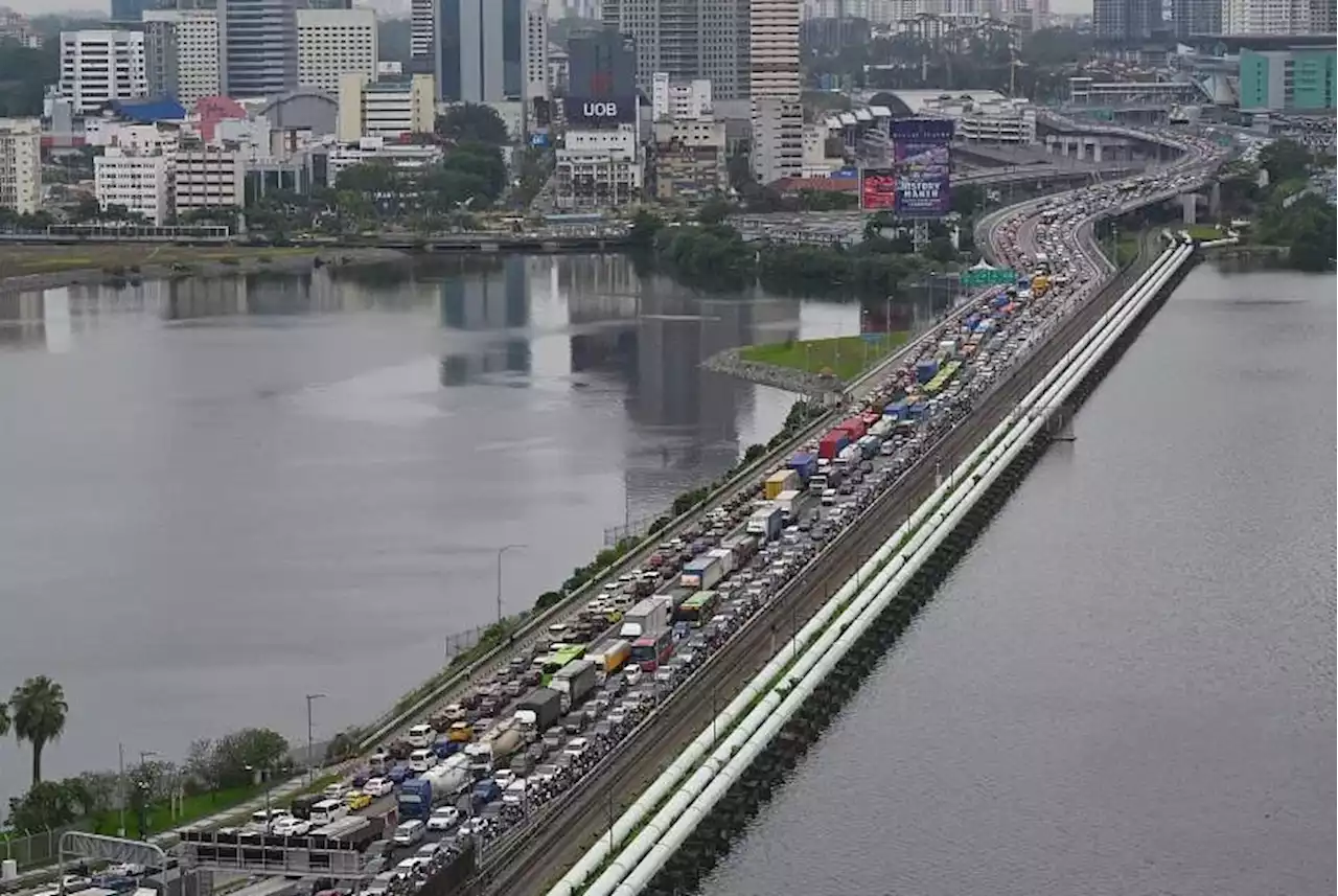 Singapore expects heavy traffic at Woodlands and Tuas checkpoints over March school holidays