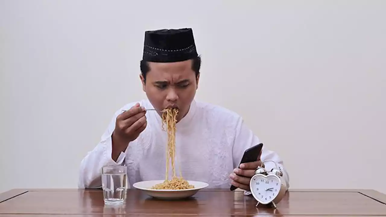 Latihan Memilih Makanan Sebelum Puasa agar Sehat selama Ramadan