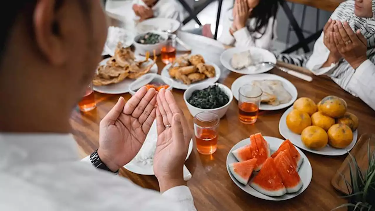 Pakar Anjurkan Makan Berbeda untuk Sahur dan Buka Puasa