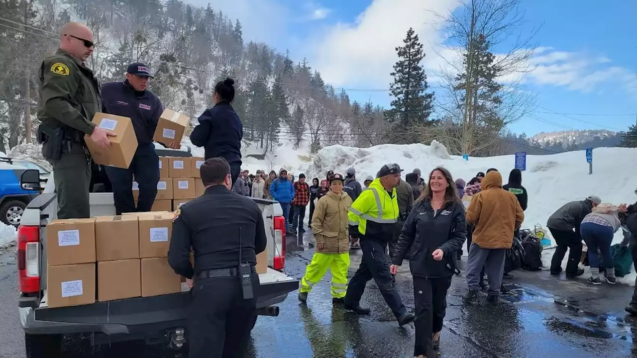 Teen Hikers Survive Monster California Snowstorm by Huddling Together for 3 Days