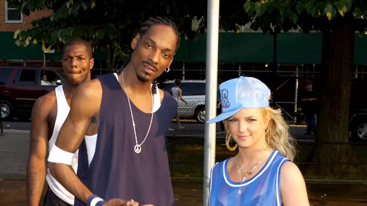 The Doggfather of Denim! Snoop’s Best Jeans Moments