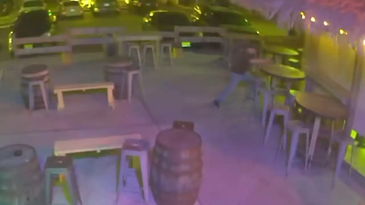 Video shows customers running for cover after shots fired near Kemah bars