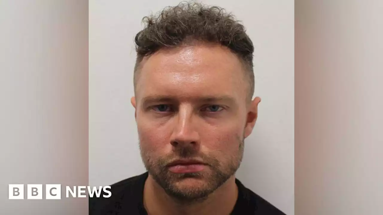 Met Police officer Thomas Andrews jailed for assaulting woman