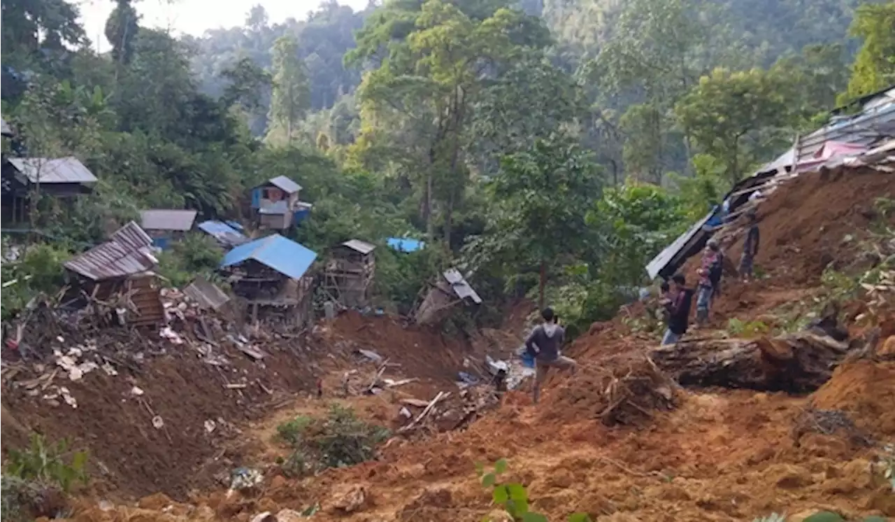 Pemkab Natuna Tetapkan Status Tanggap Darurat Longsor 7 Hari