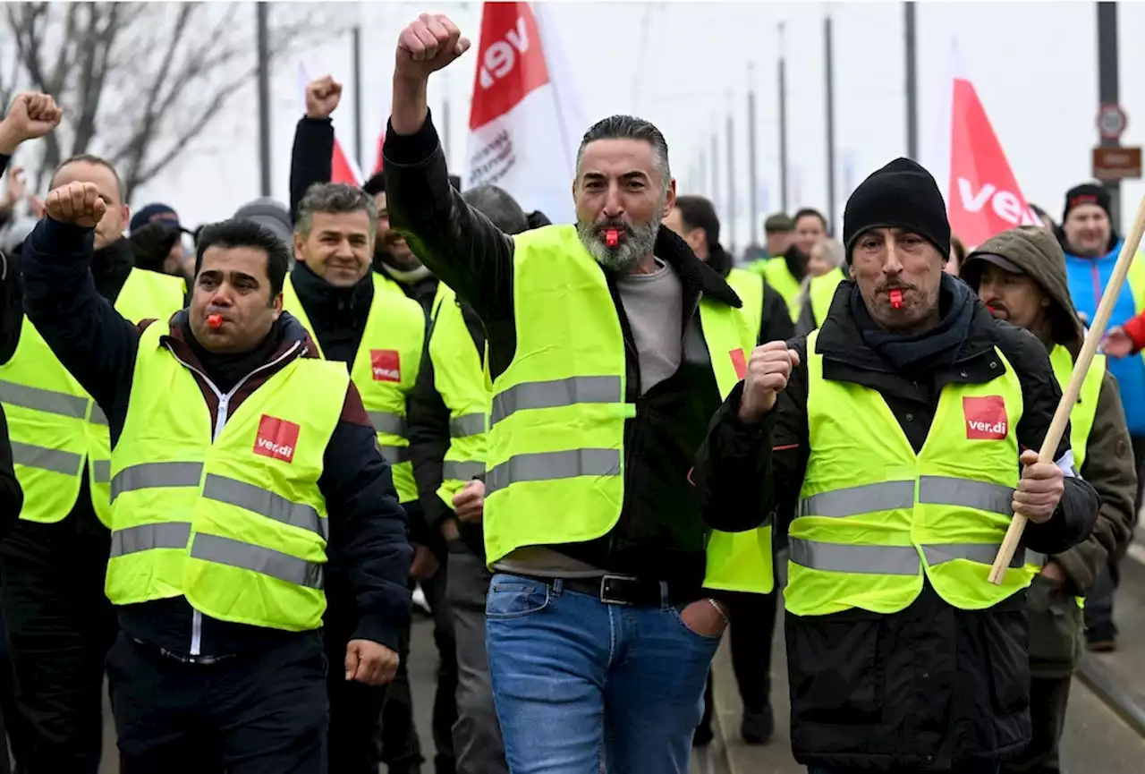 Warnstreiks in Berlin: Wer streikt am Dienstag, wo steht der Verkehr still?