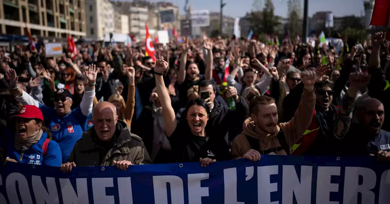 France on strike: Unions say ‘non’ to higher pension age