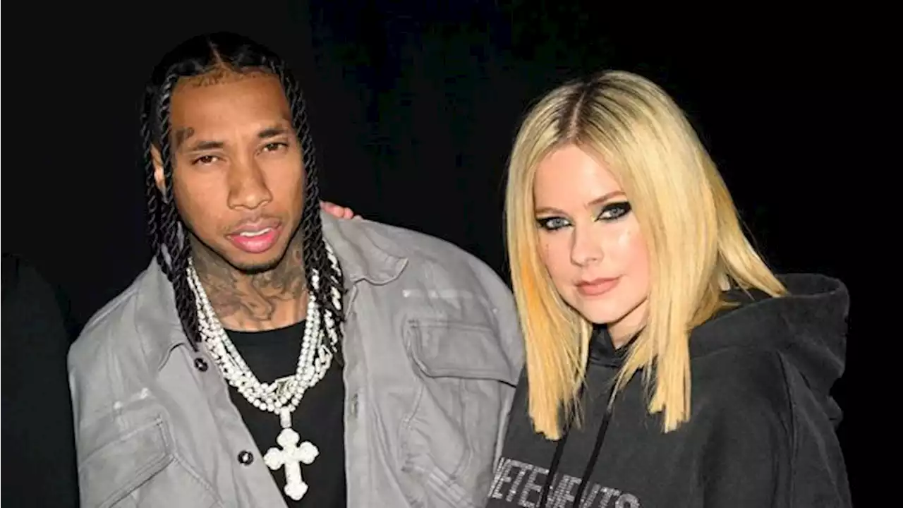 Avril Lavigne & Tyga Sudah Resmi Berpacaran, Ini Buktinya...