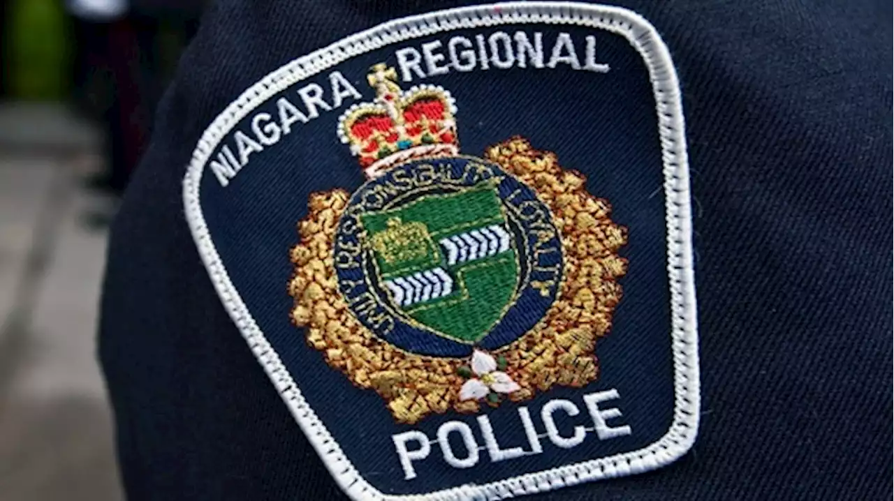 Off-duty Niagara police officer charged with firearm offences, suspended with pay