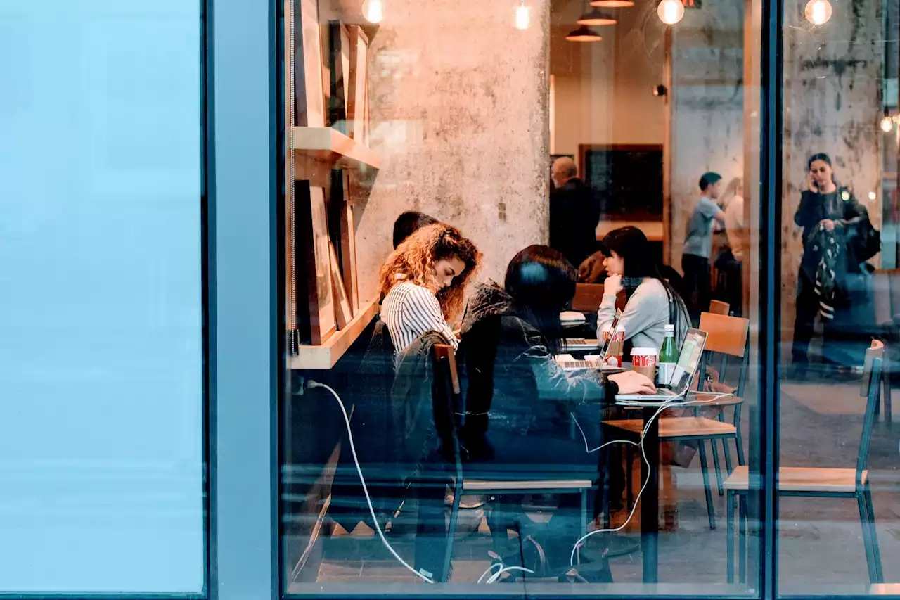 Desigualdad en el empleo y salario de mujeres frente a los hombres empeoró: OIT