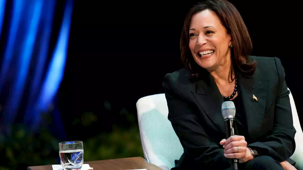 Kamala Harris, telling childhood story, says she asked her mom why conservatives are ‘bad’